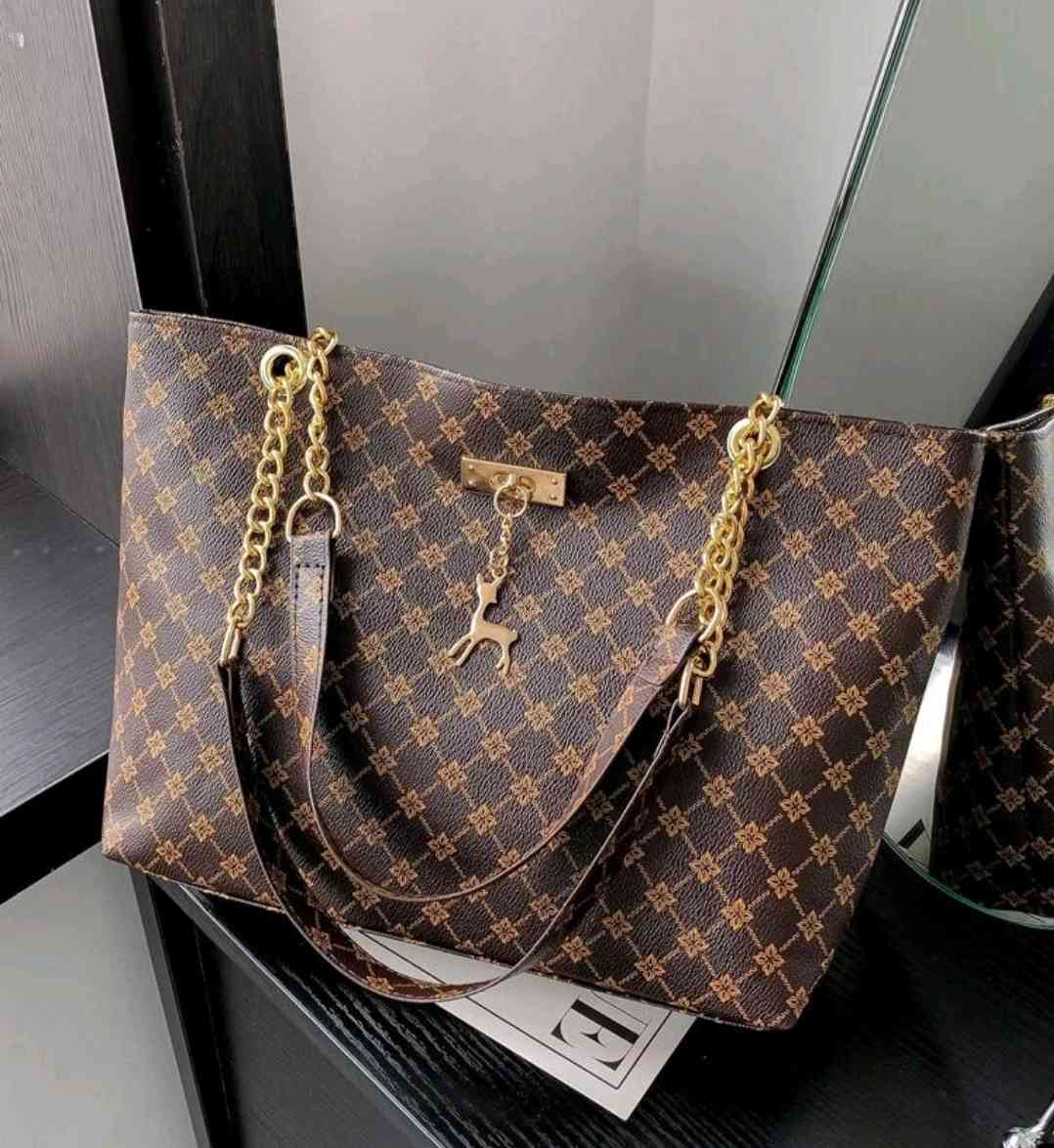 Fashion metal deer hanging decoration, shoulder bag/crossbody bag/high-capacity handbag, with rhinestones, floral and vintage floral patterns, casual tote, suitable for office