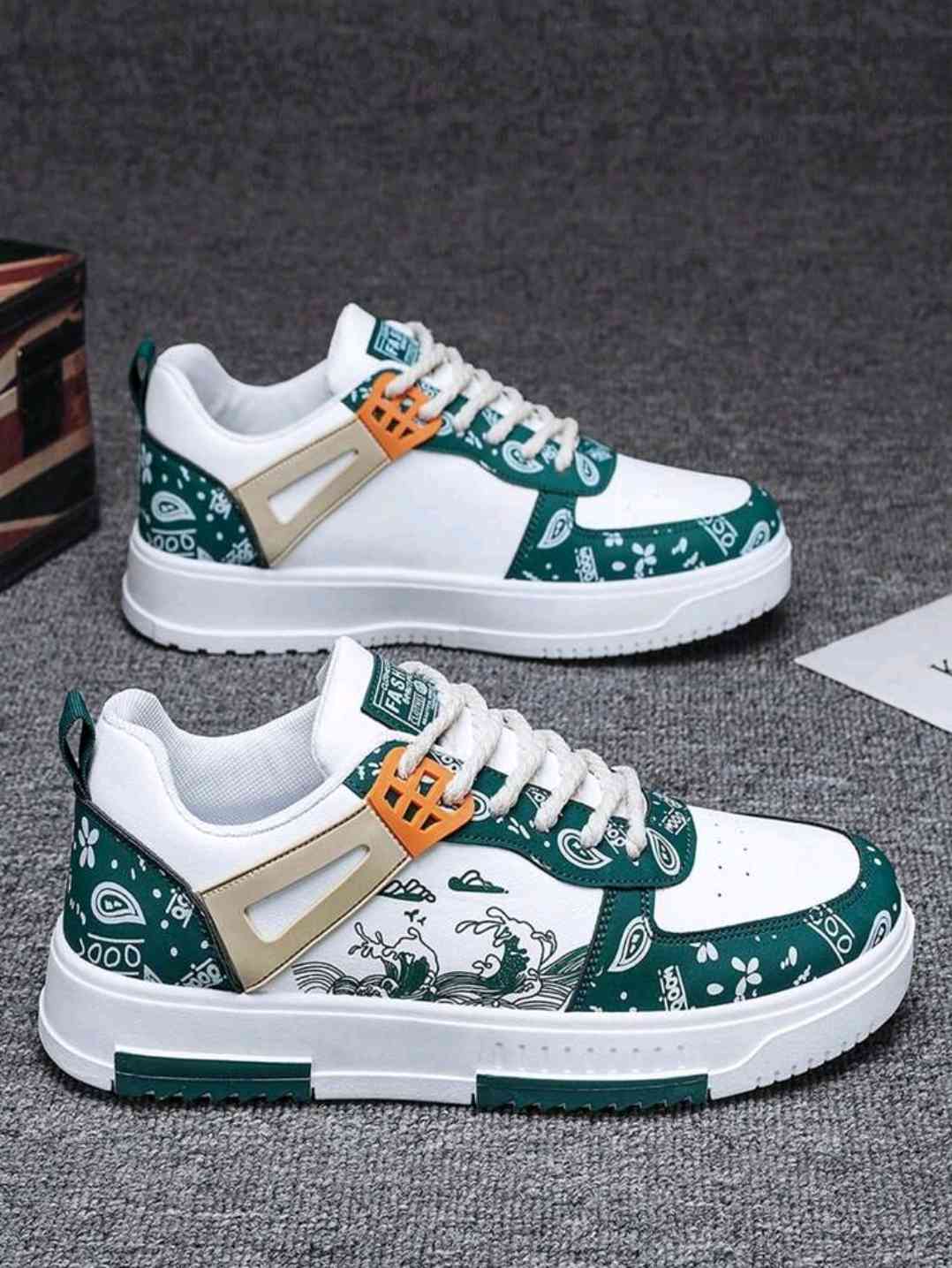 Men's slip-on boat shoes, Breathable casual Sneakers, flat skateboard shoes for students, Korean fashion leather shoes